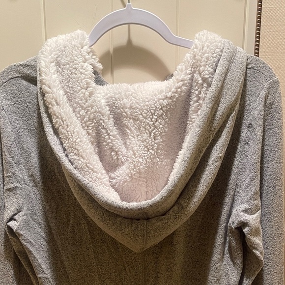 Abercrombie & Fitch Heather Gray Fleece Hoodie romper - Picture 5 of 5